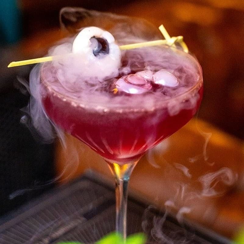 Cocktail at 9 Feet Under in Hialeah