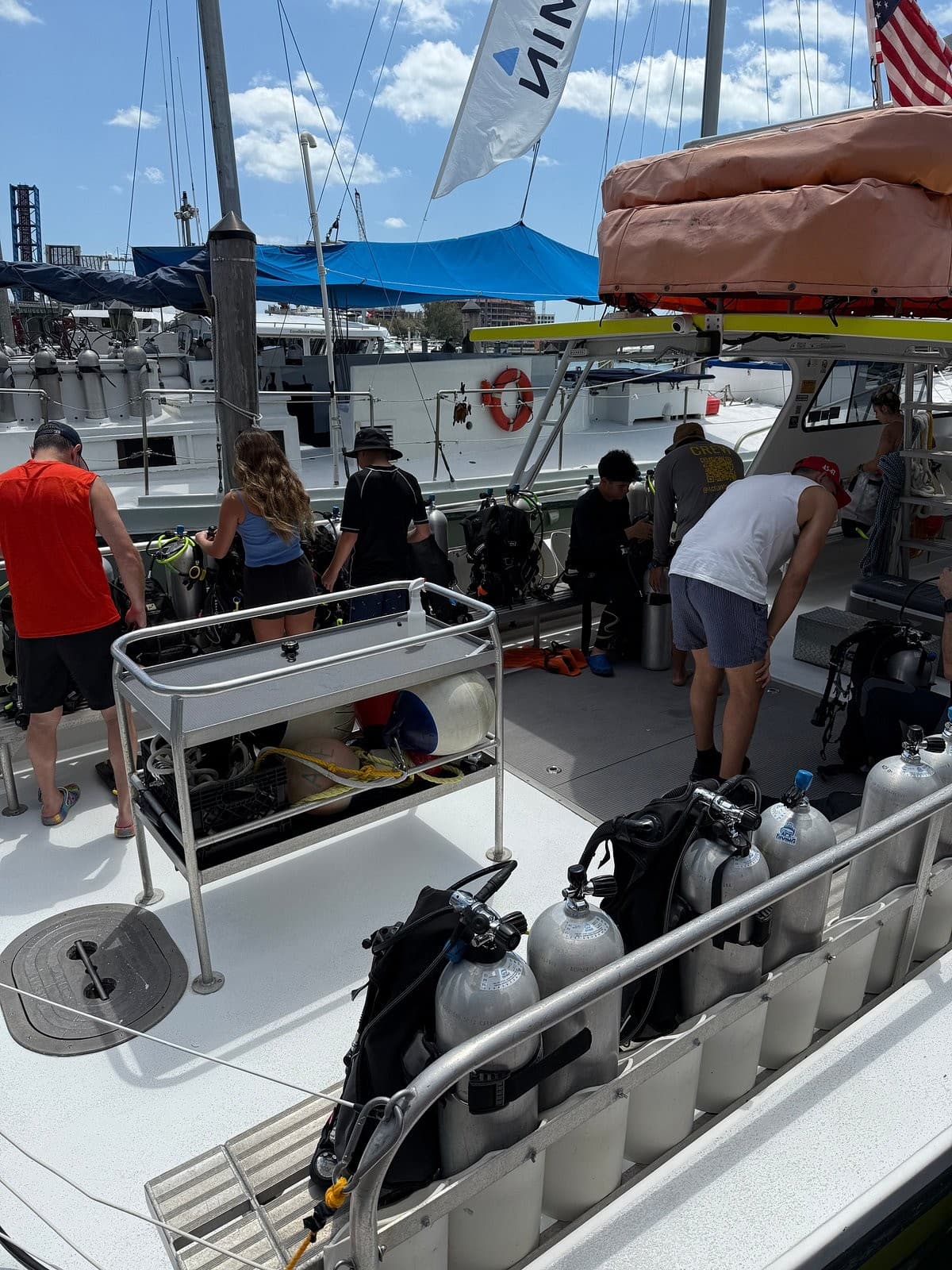Diving equipment setup at Ace Diving Miami, Slip 33