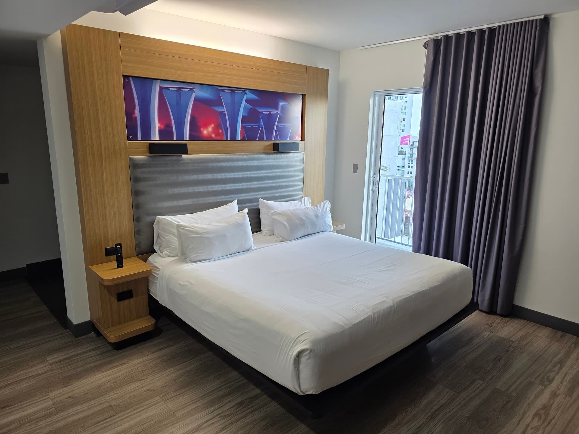 Aloft Miami - Brickell hotel room interior in Miami