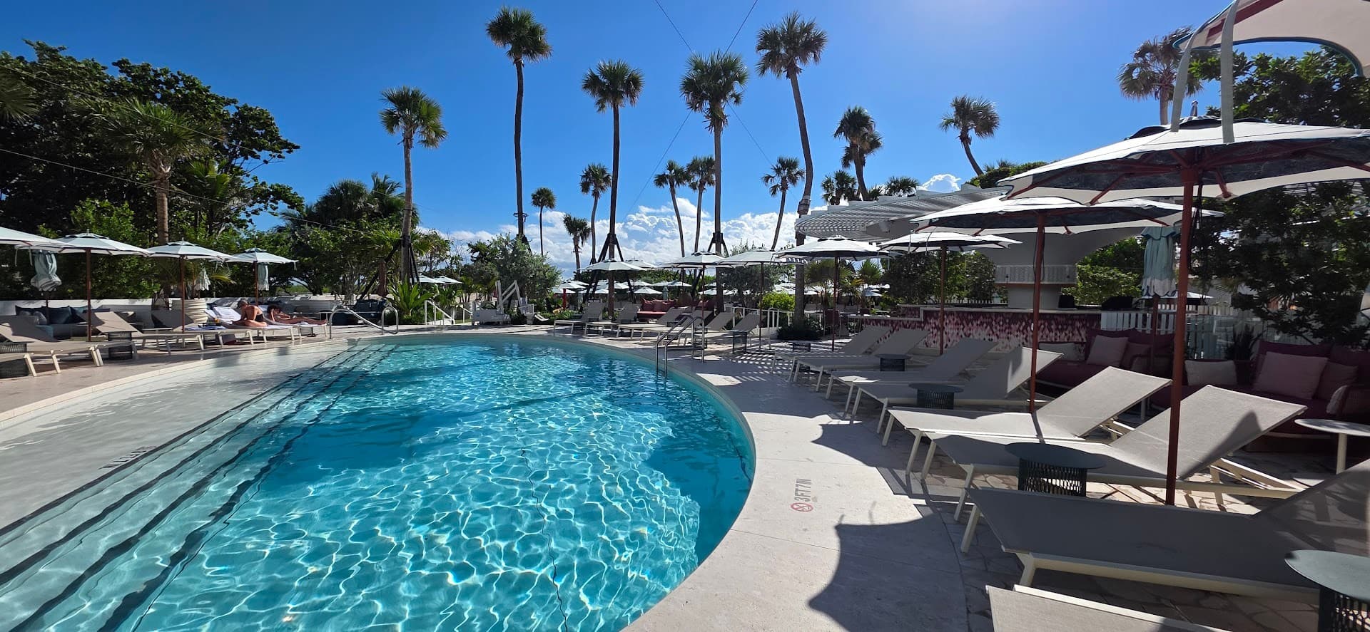 Andaz Miami Beach Resort & Spa pool area in Miami Beach