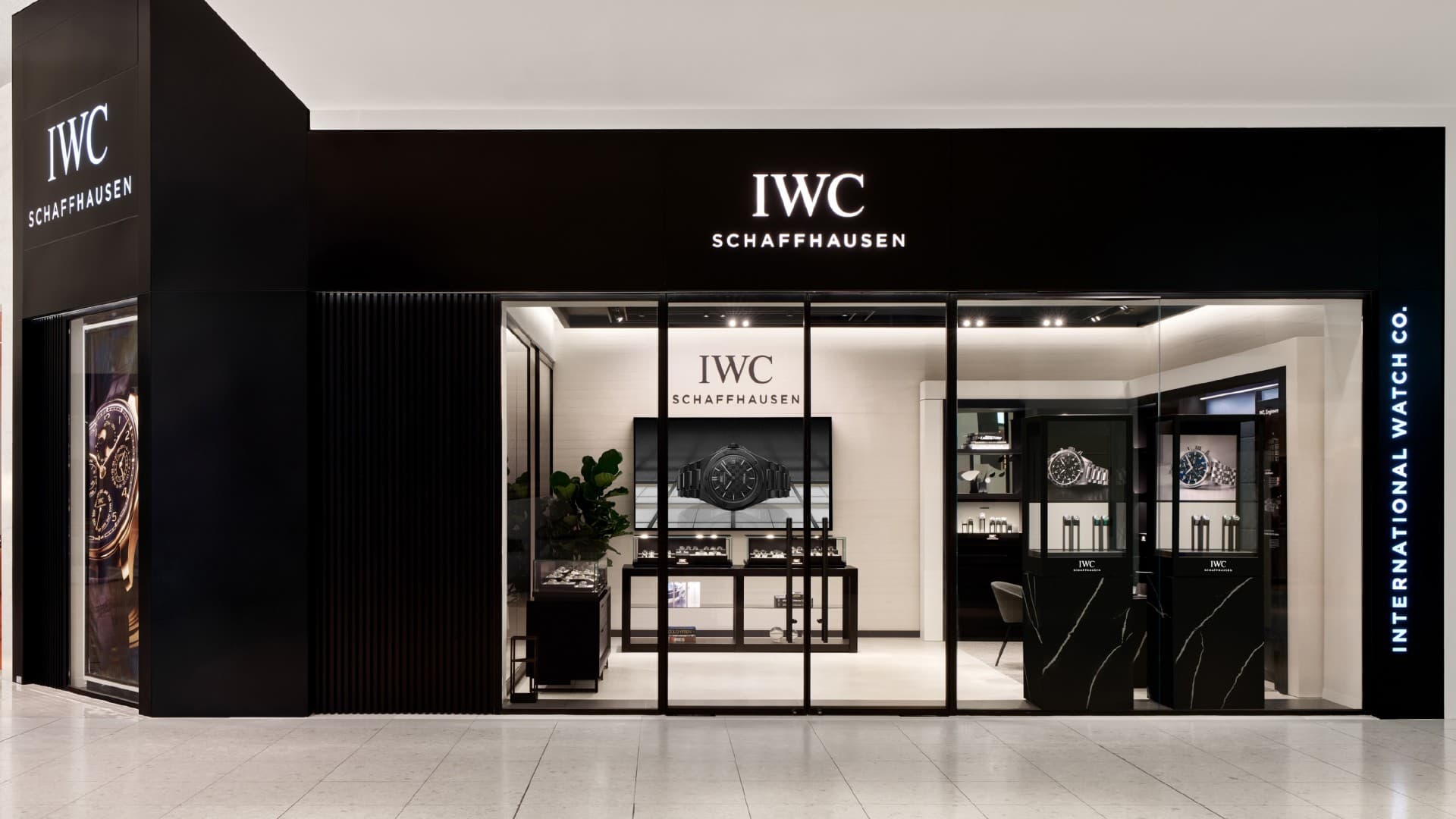 IWC Schaffhausen store front at Aventura Mall