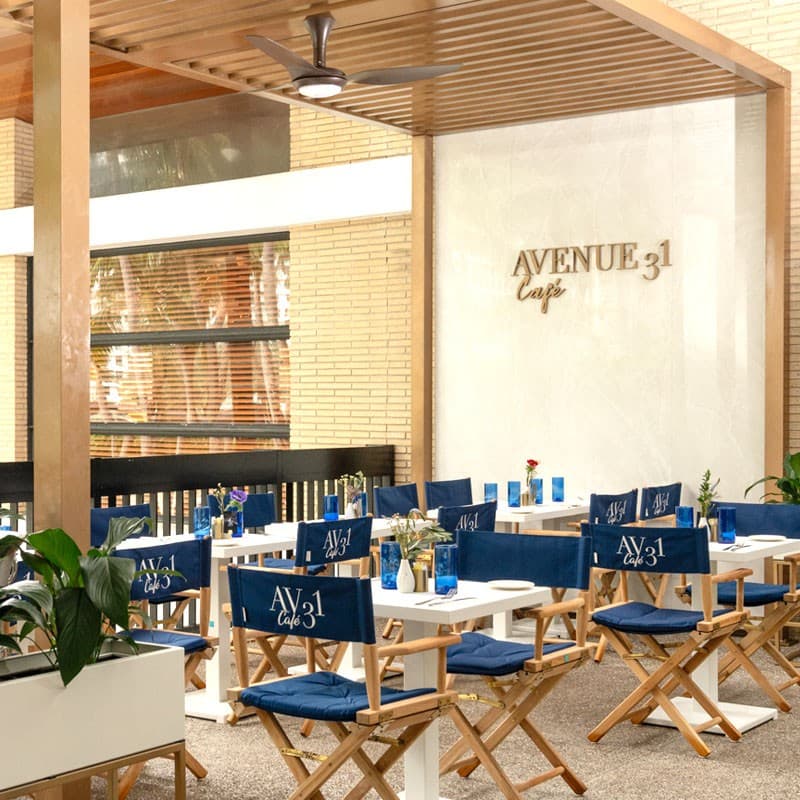 Avenue 31 Café interior seating in Bal Harbour