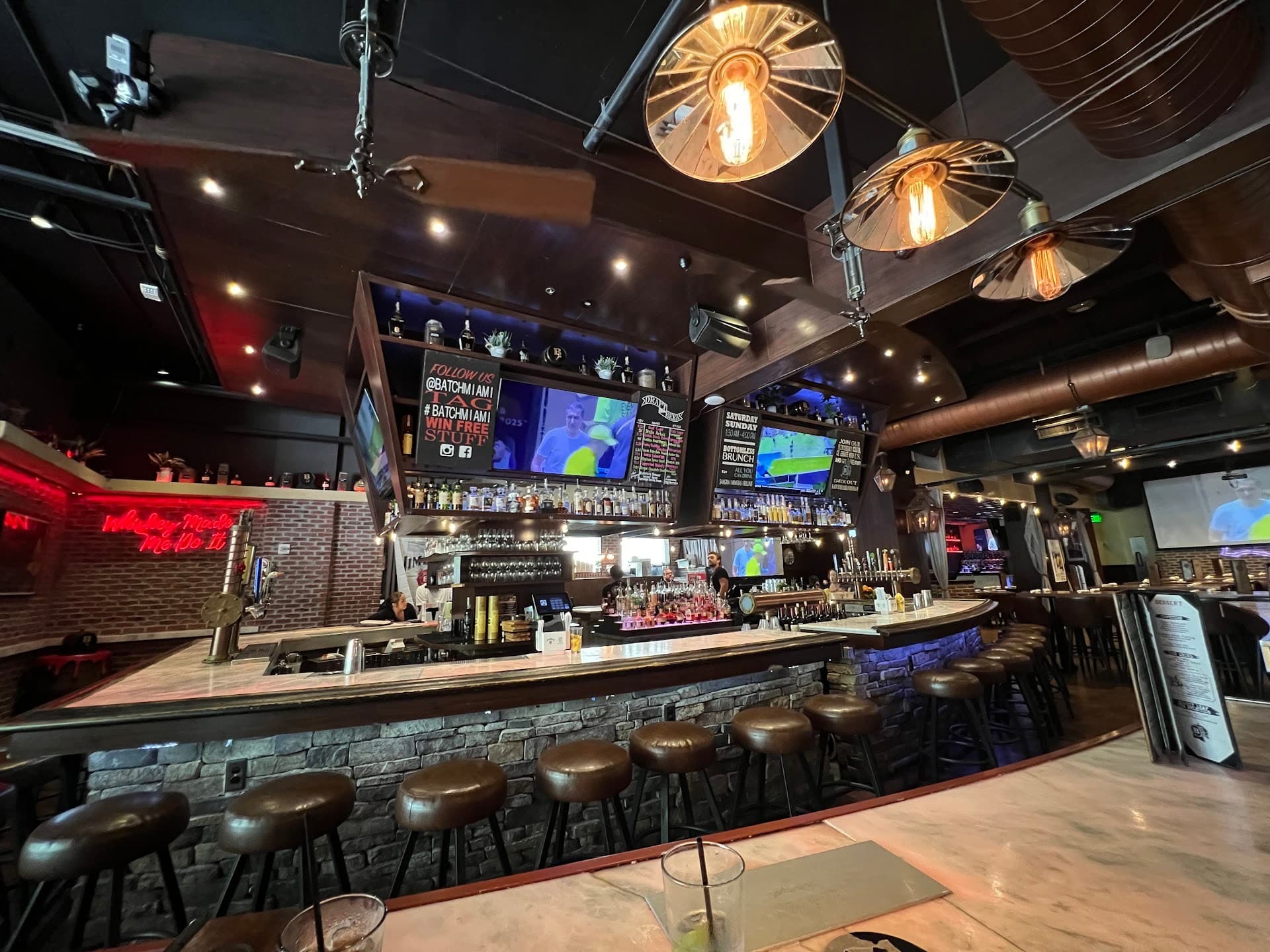 Batch Gastropub interior showcasing bar and ambiance in Miami