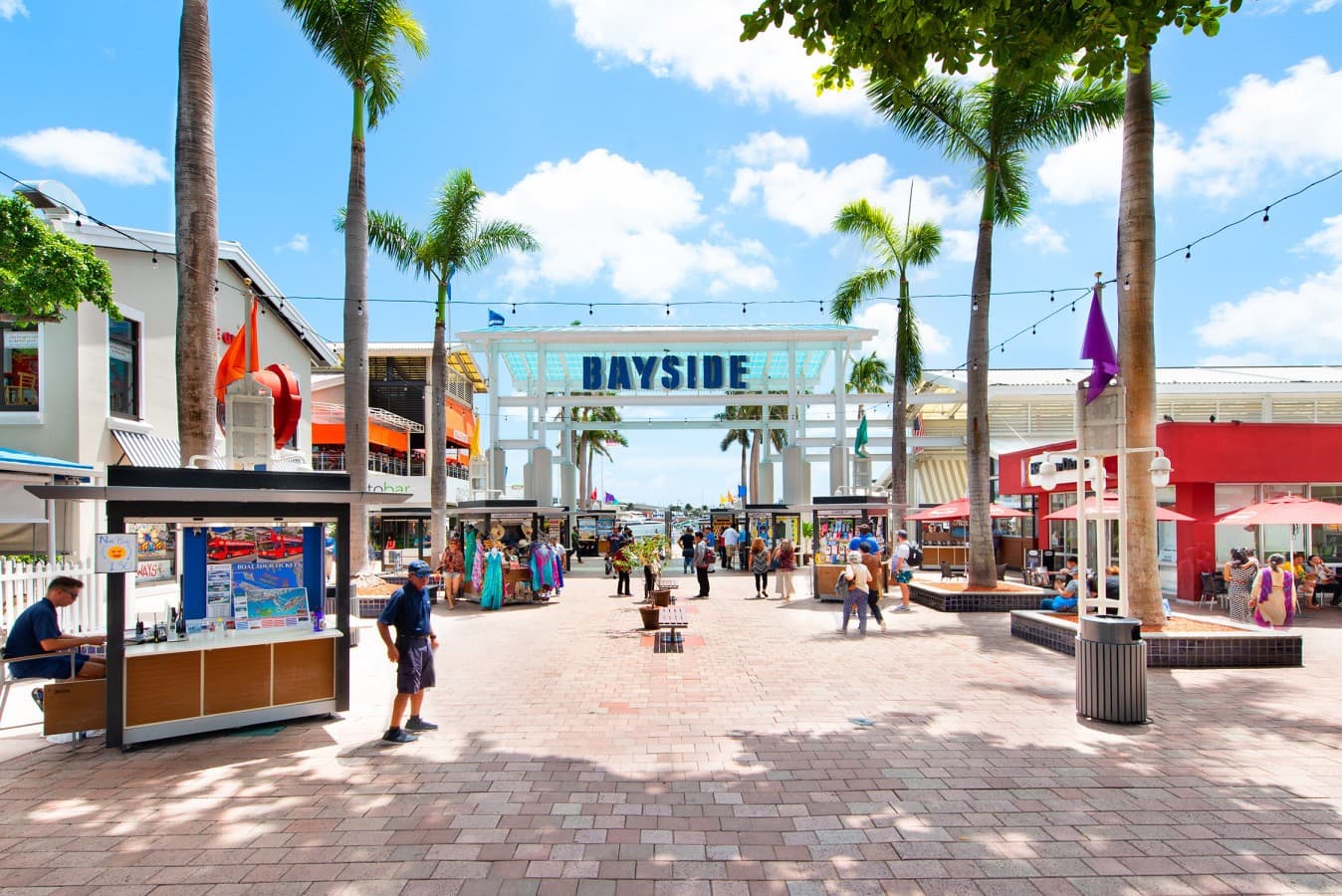 Bayside Marketplace outdoor area in Miami