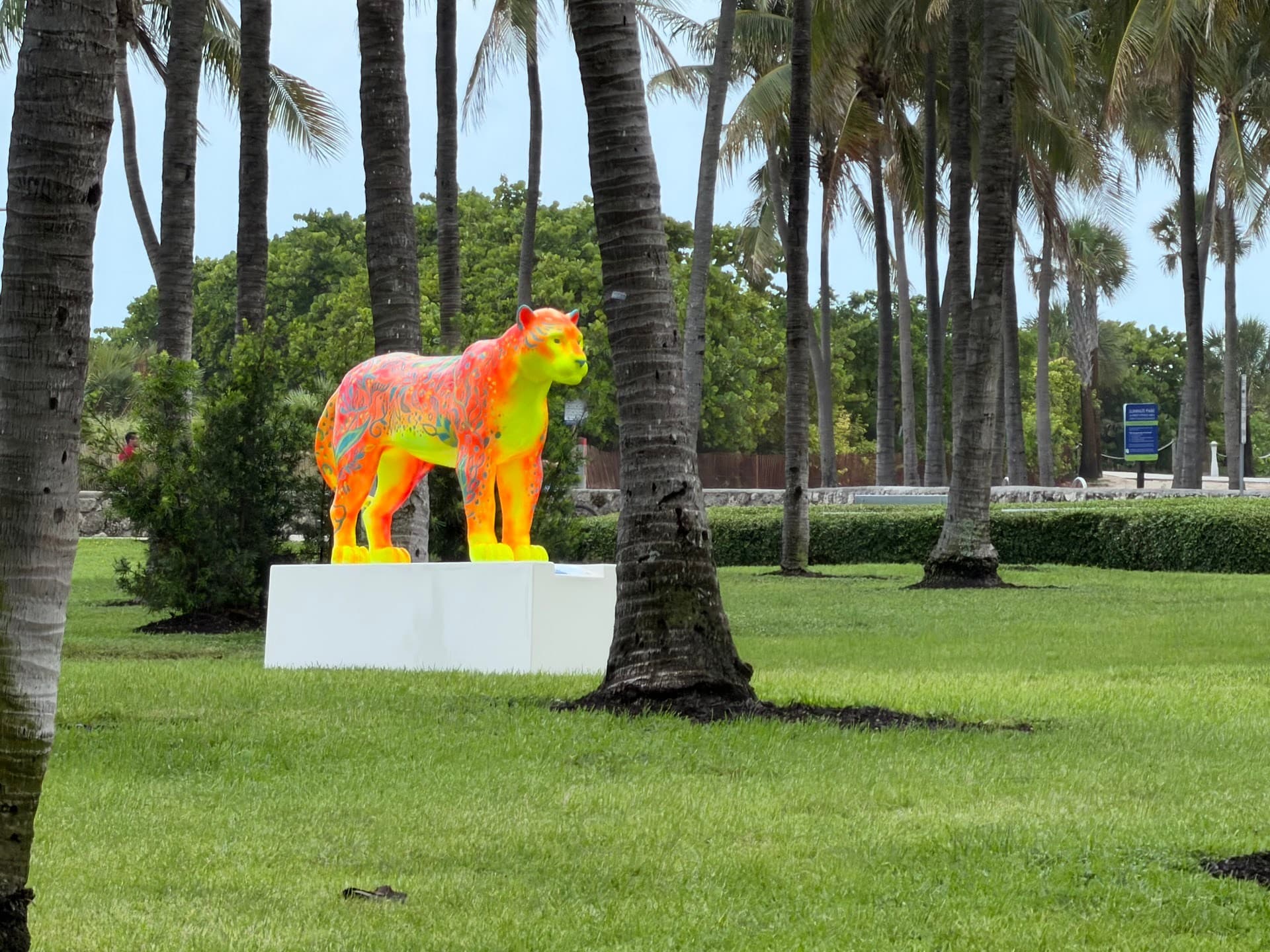 Colorful sculpture at Bike & Roll Miami in Miami Beach