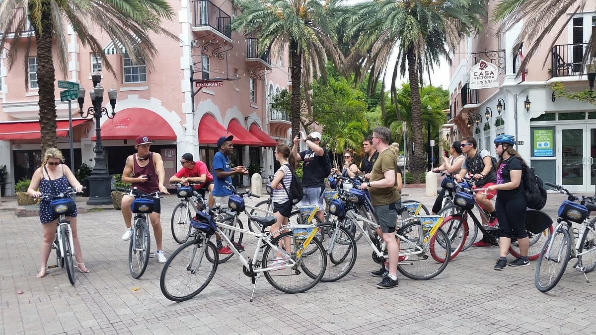 Bike & Roll Miami bicycle rentals in Miami Beach