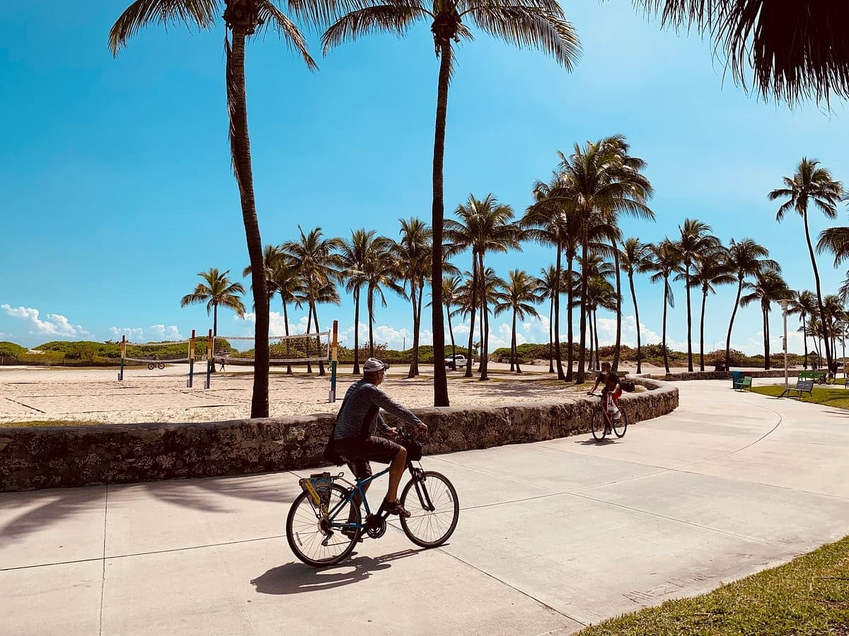 Bicyclists enjoying Miami Beach near Bike & Roll Miami