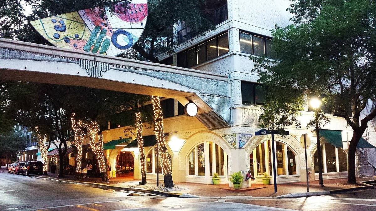 Bombay Darbar restaurant exterior in Miami