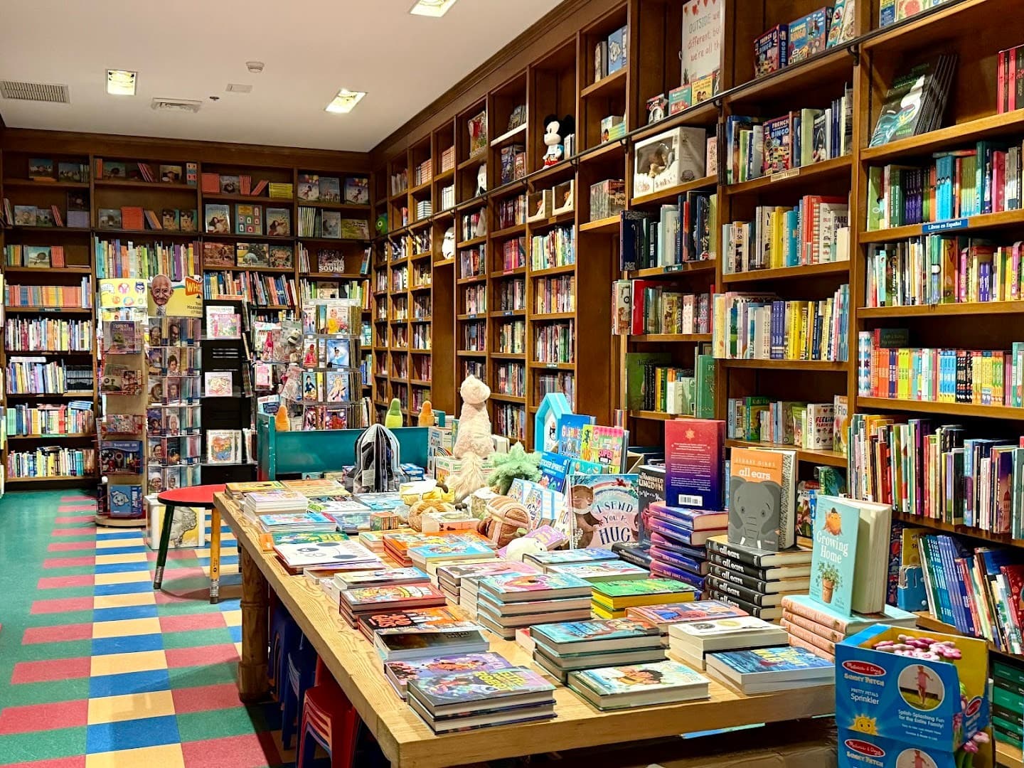 Cozy interior of Books & Books in Coral Gables