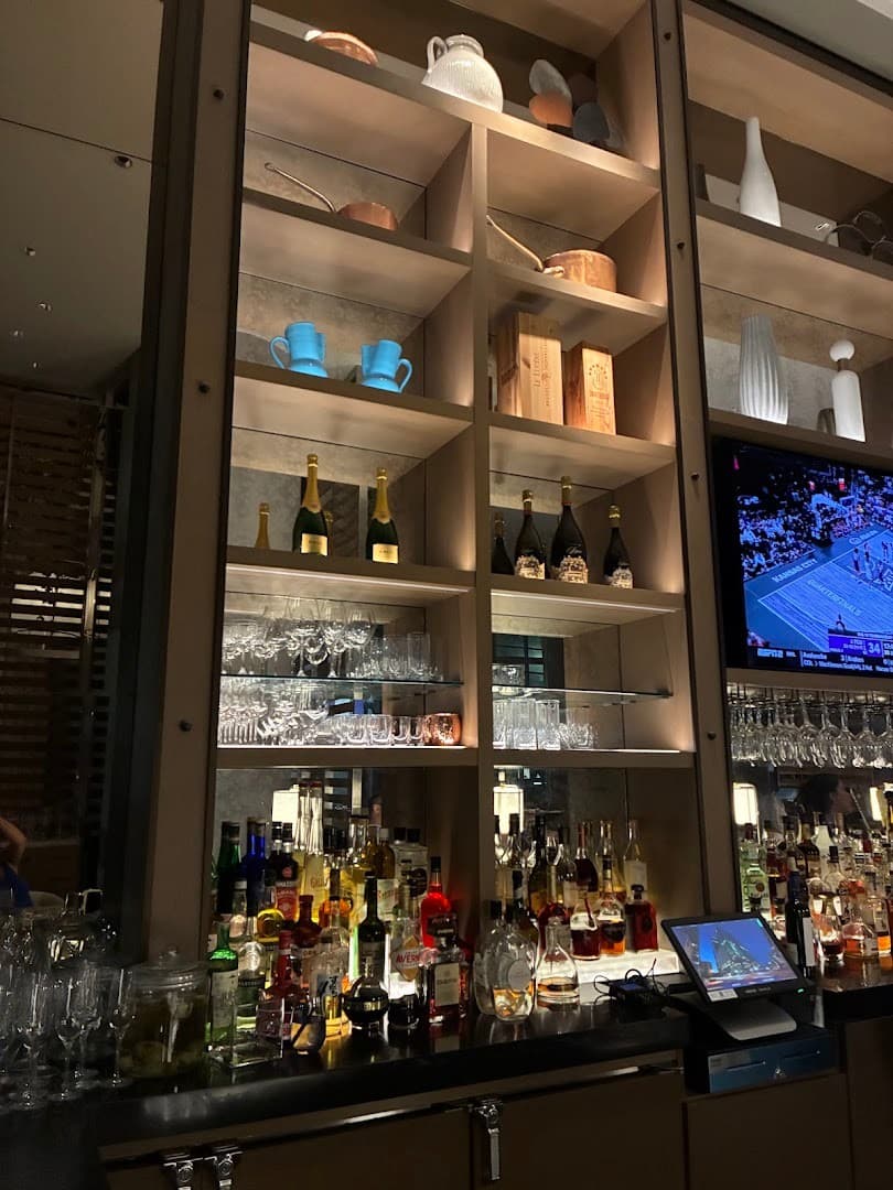Bar area at Boulud Sud Miami with drinks