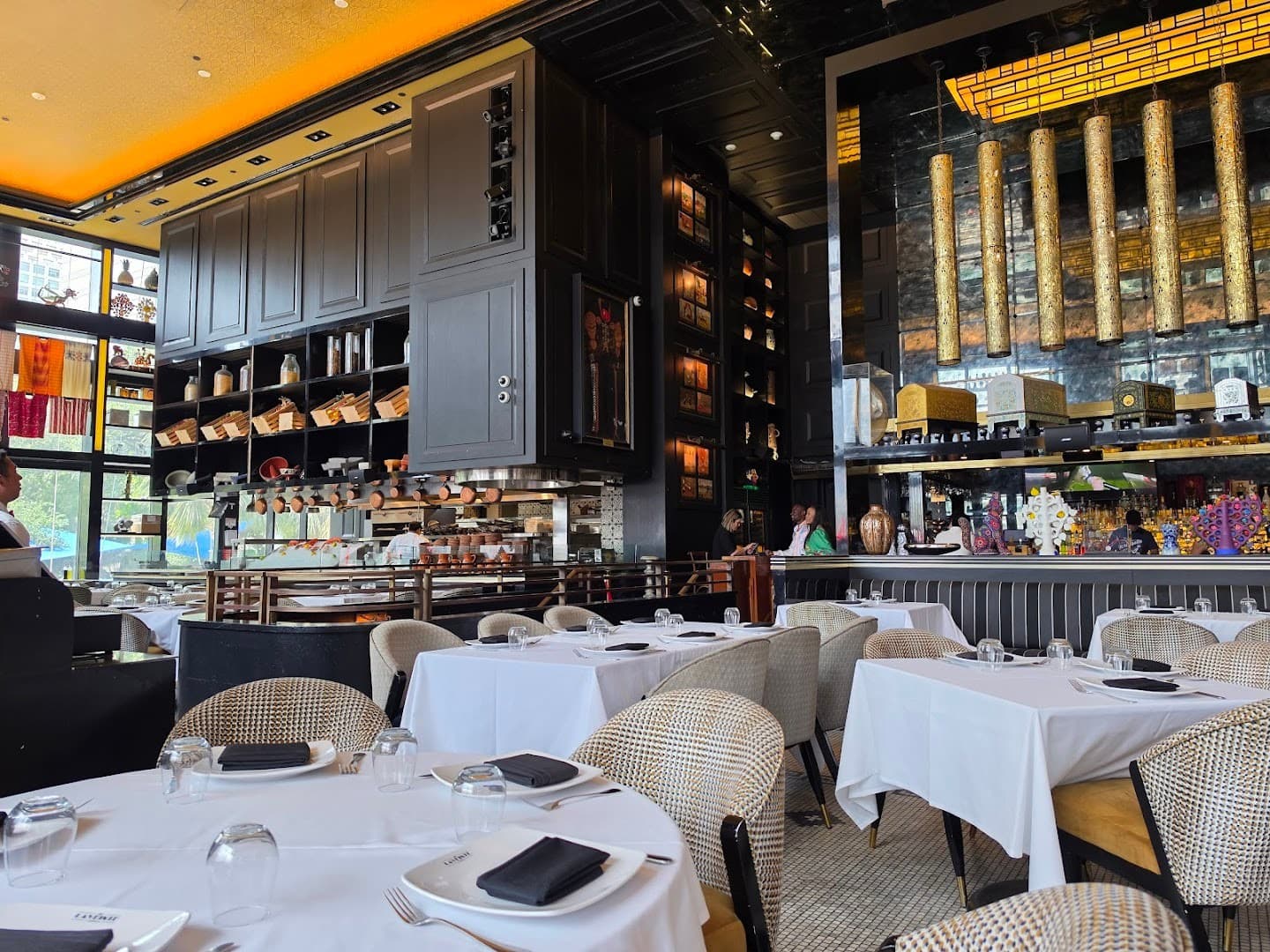 Cantina La Veinte interior dining scene Miami