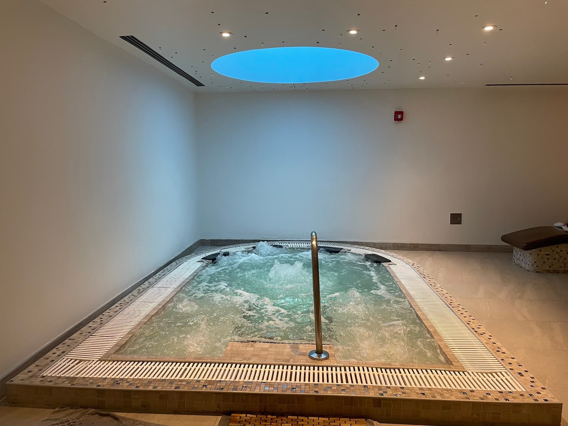 Relaxing spa area at Carillon Miami Wellness Resort