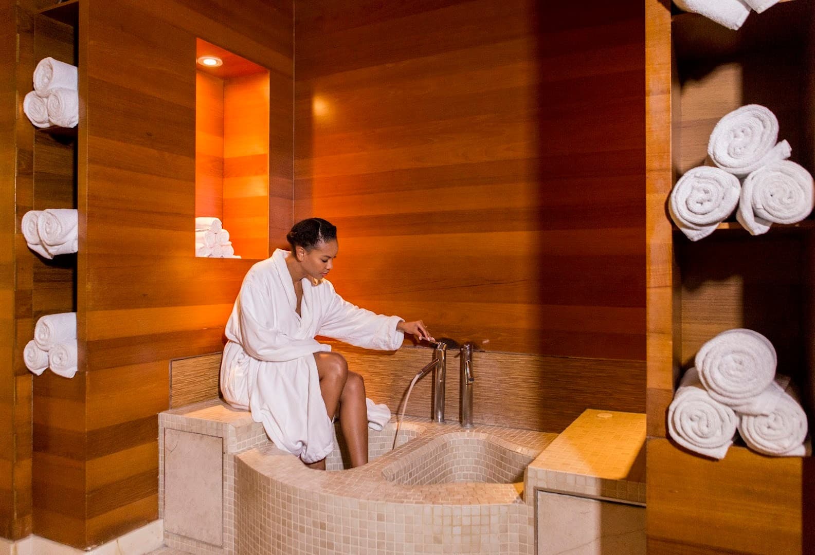 Relaxing spa experience at Carillon Miami Wellness Resort