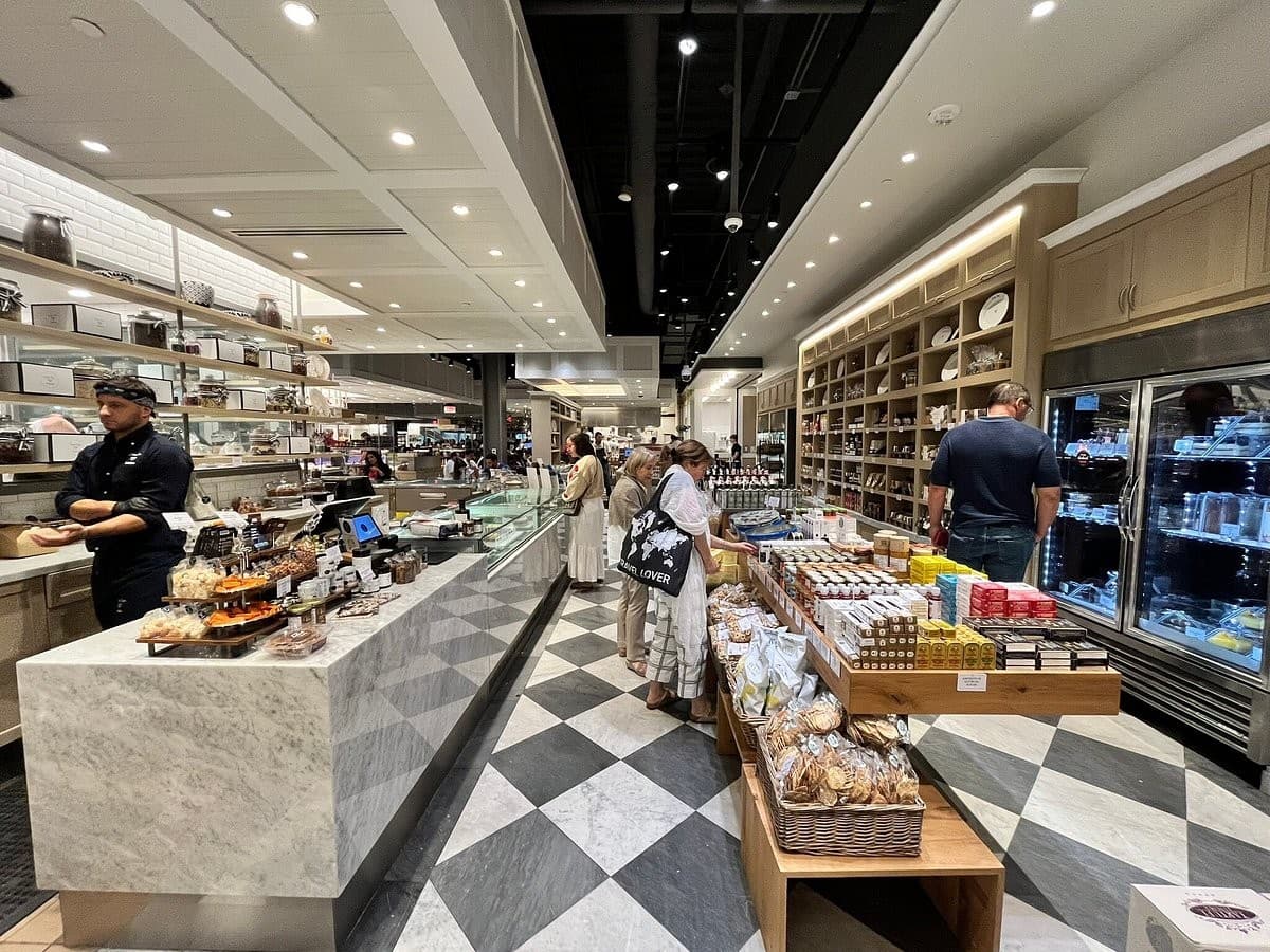 Elegant interior at Casa Tua Cucina Brickell, Miami