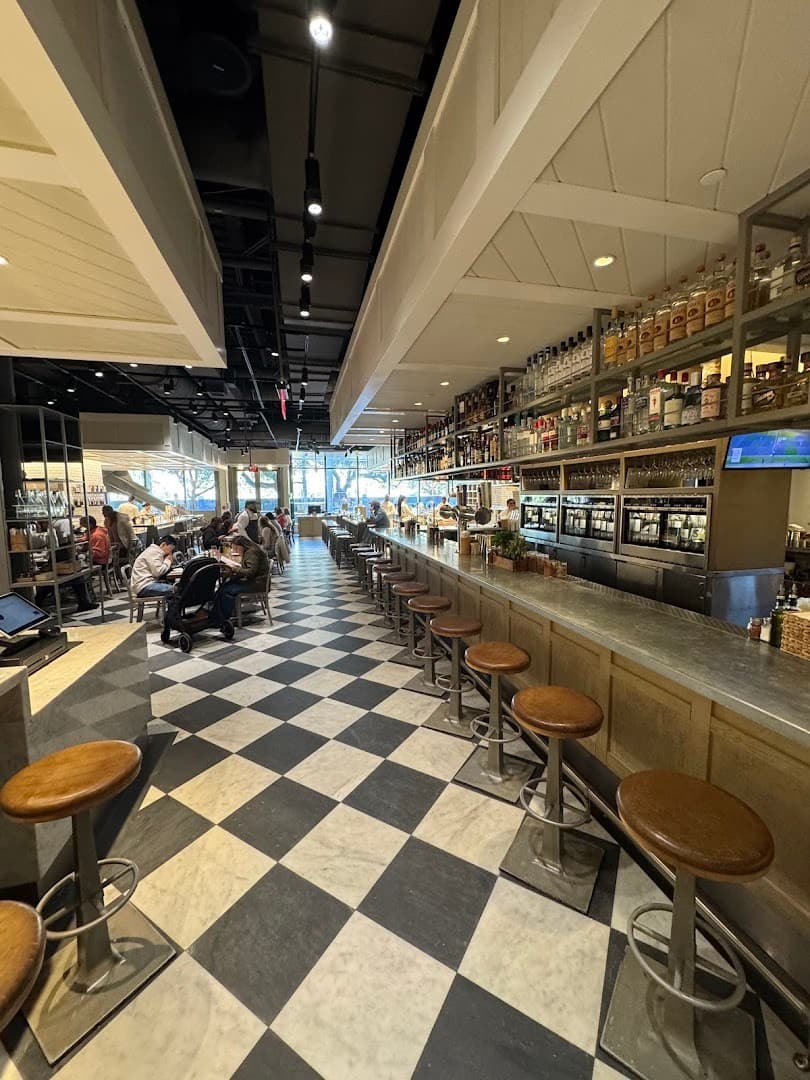 Casa Tua Cucina Brickell interior dining area Miami