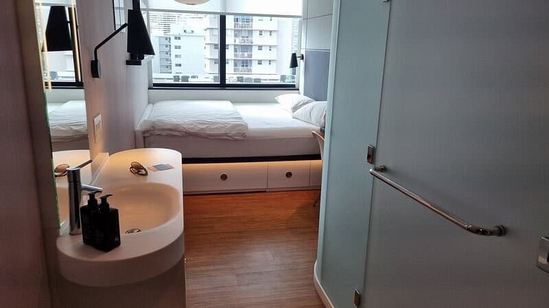 Cozy room at citizenM Miami South Beach, Miami Beach