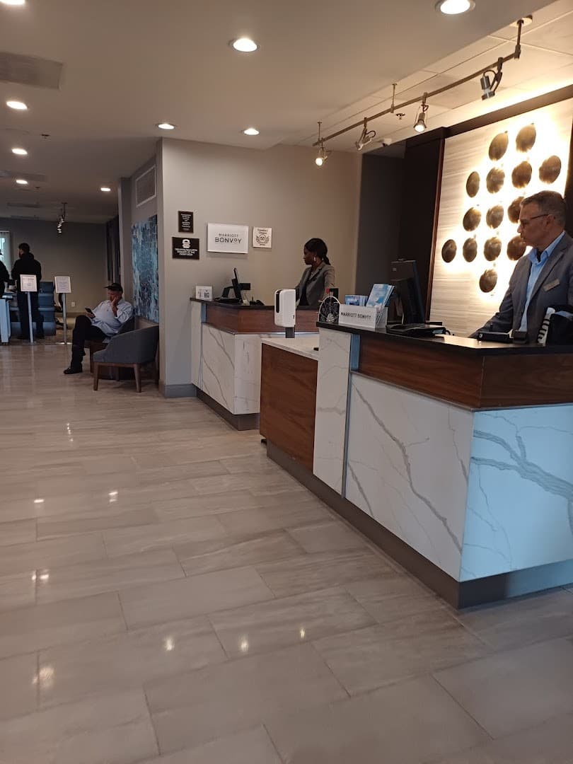 Lobby of Courtyard by Marriott Miami Aventura Mall