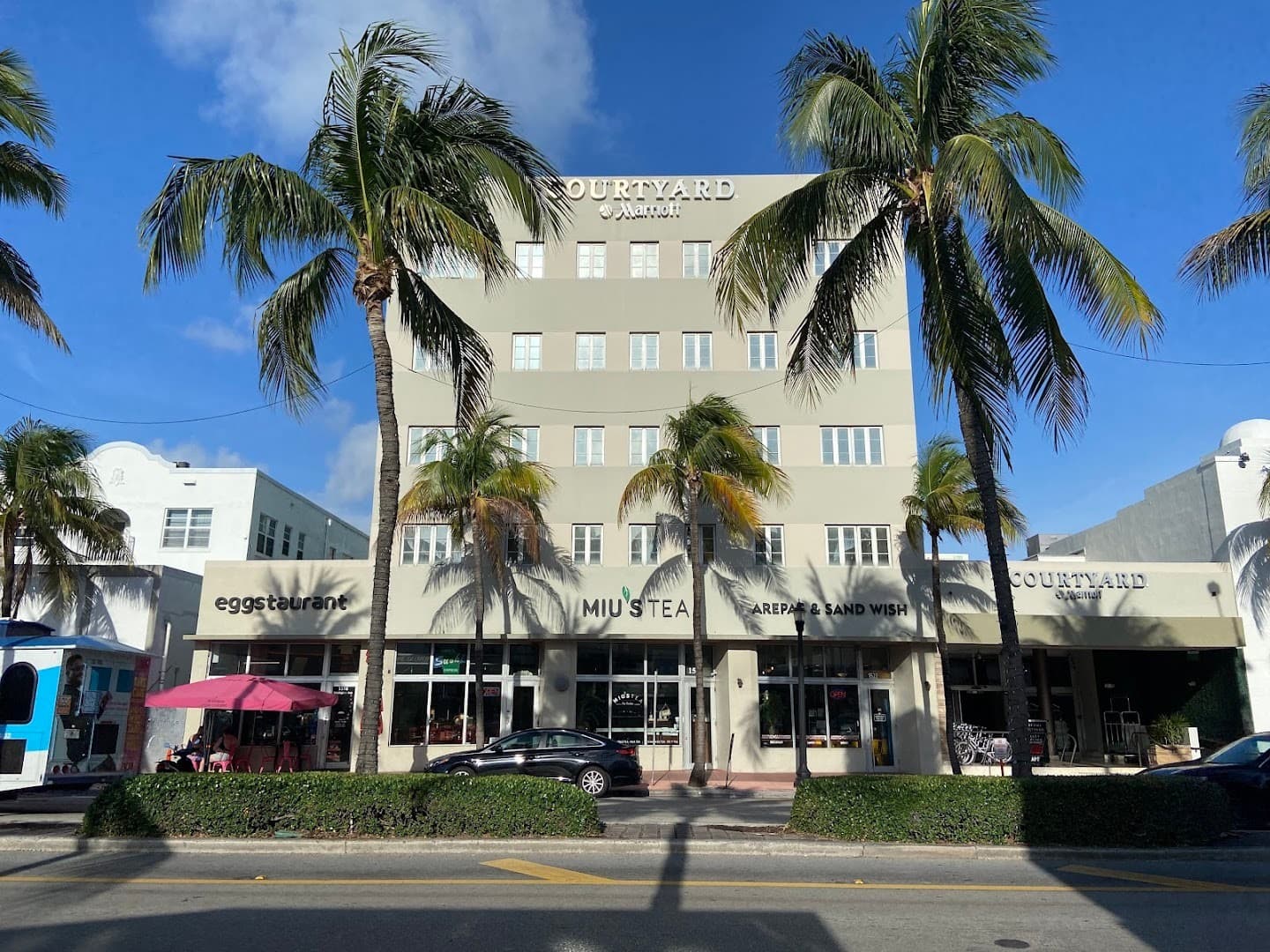 Courtyard by Marriott Miami Beach South Beach exterior view