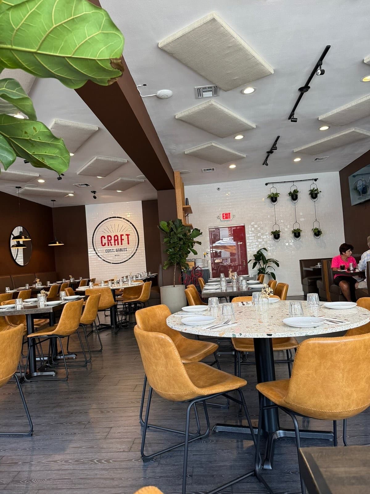 CRAFT Coral Gables restaurant interior design
