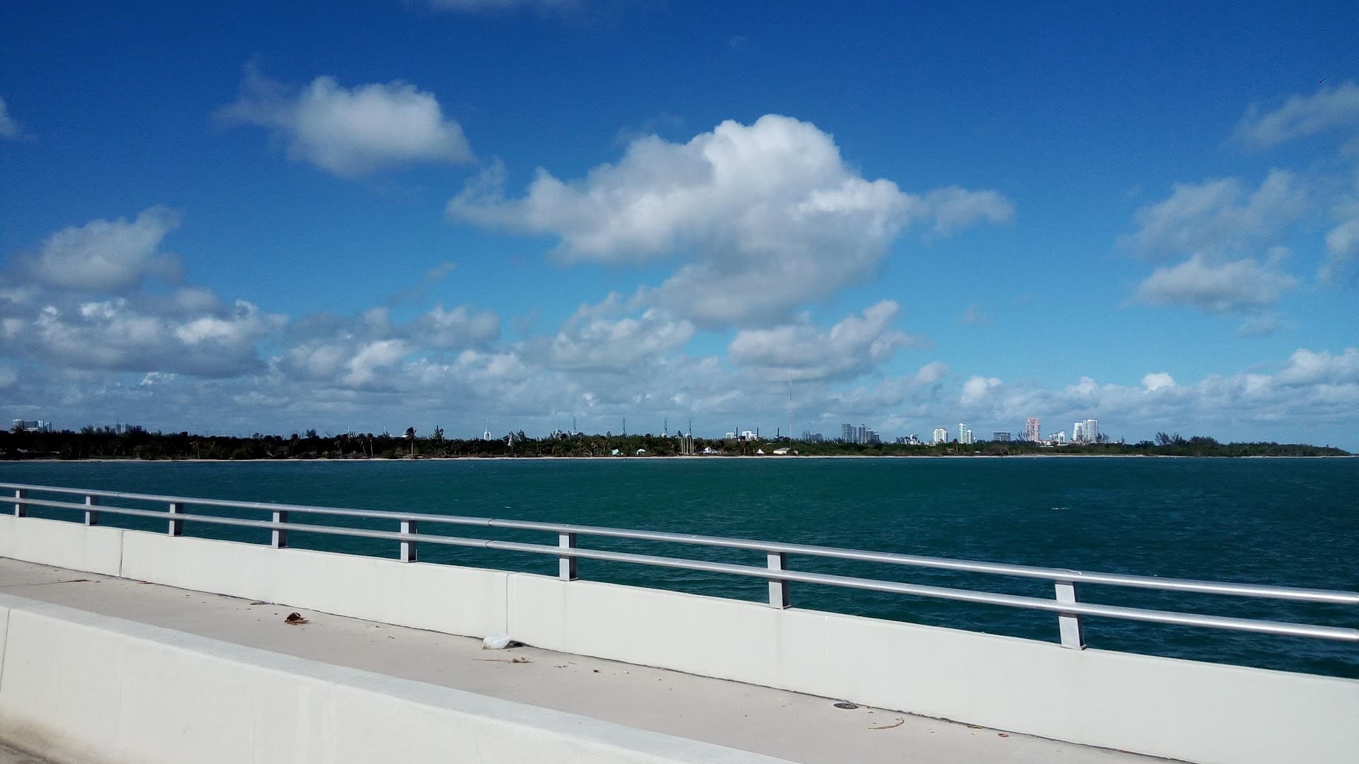 Scenic view of Crandon Park in Key Biscayne