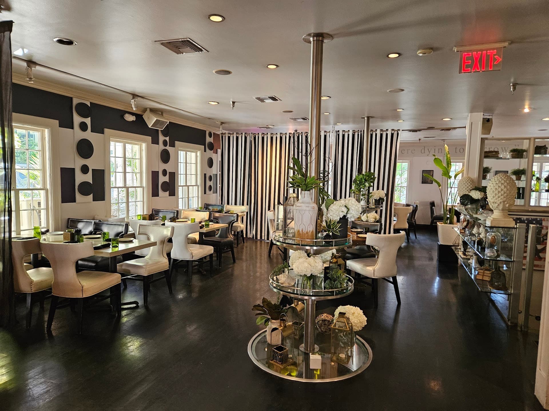 Interior of Dolores But You Can Call Me Lolita restaurant in Miami