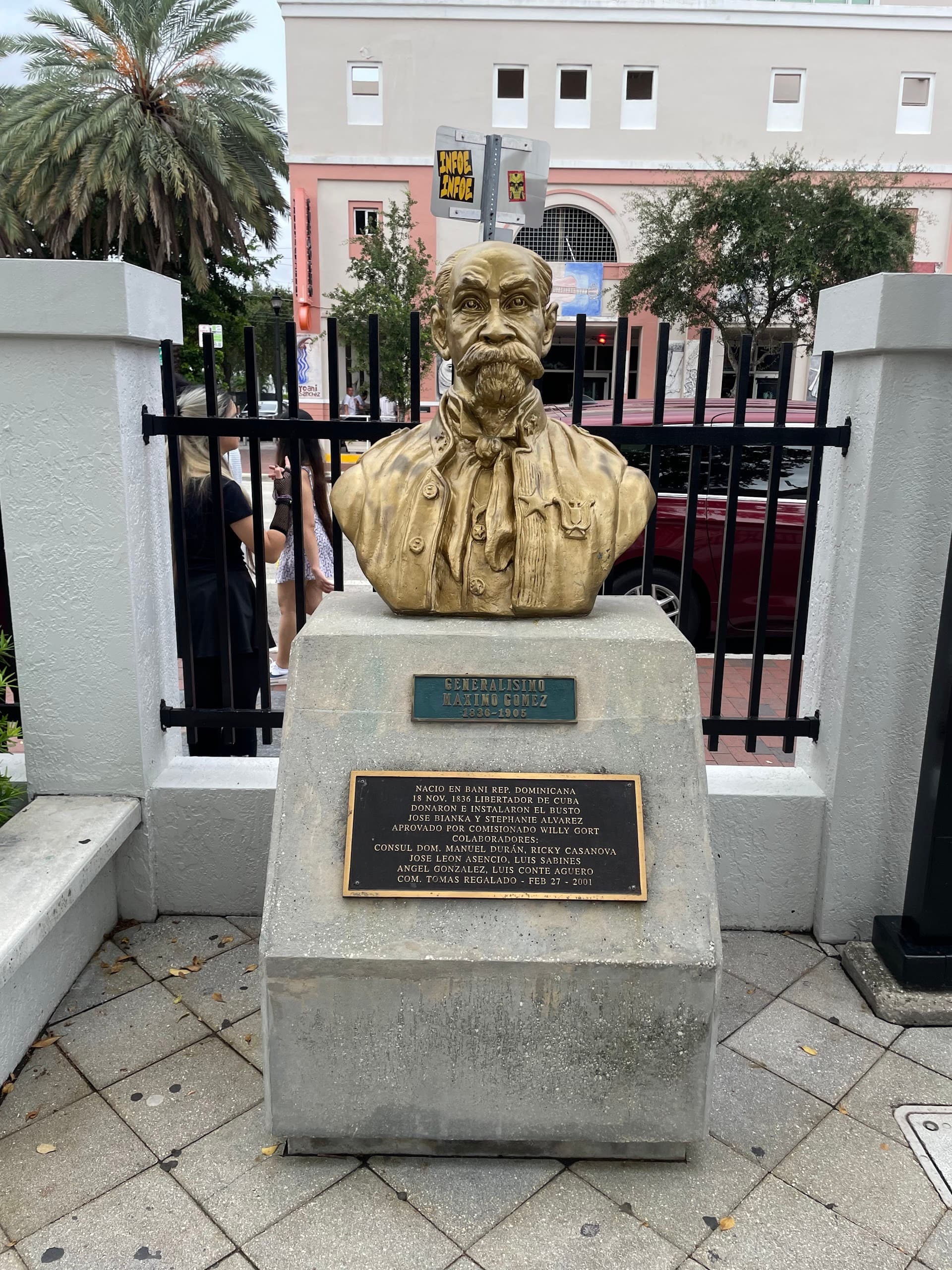Bust of a historical figure at Domino Park in Miami