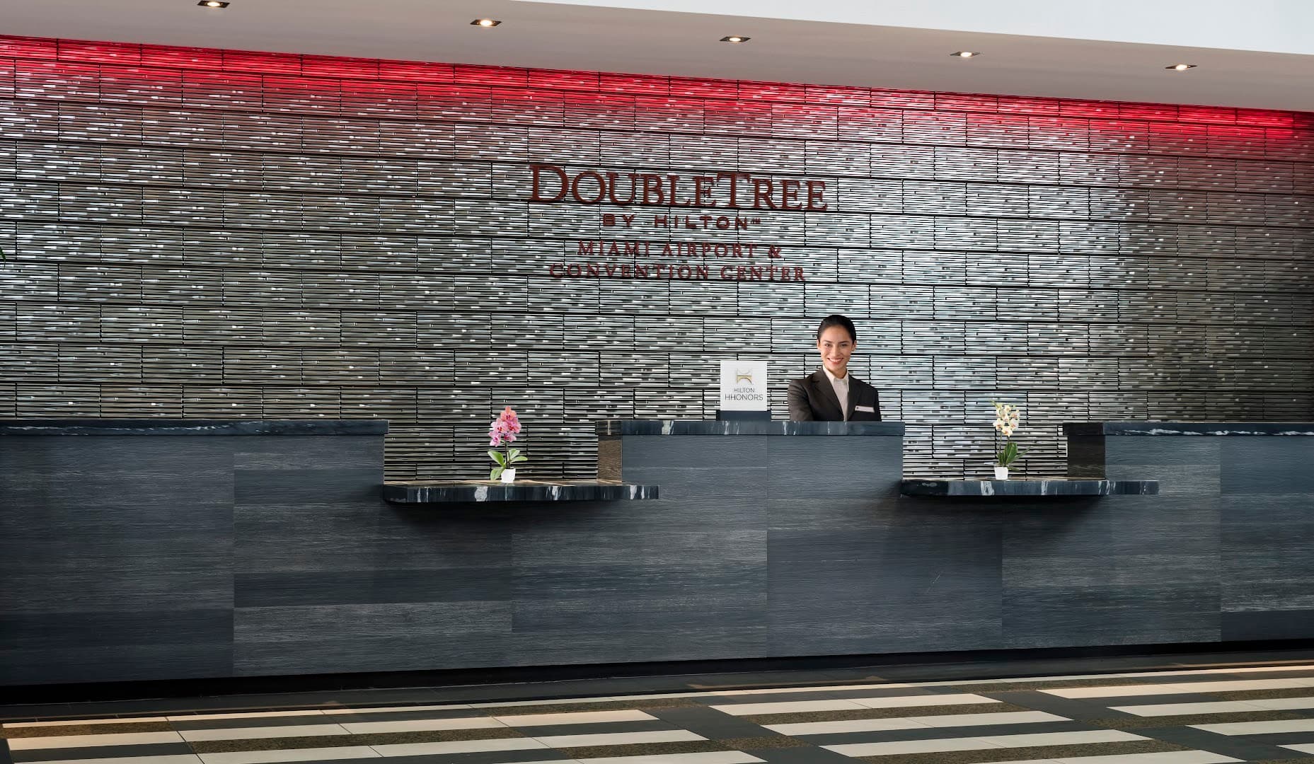 DoubleTree by Hilton Hotel Miami Airport lobby