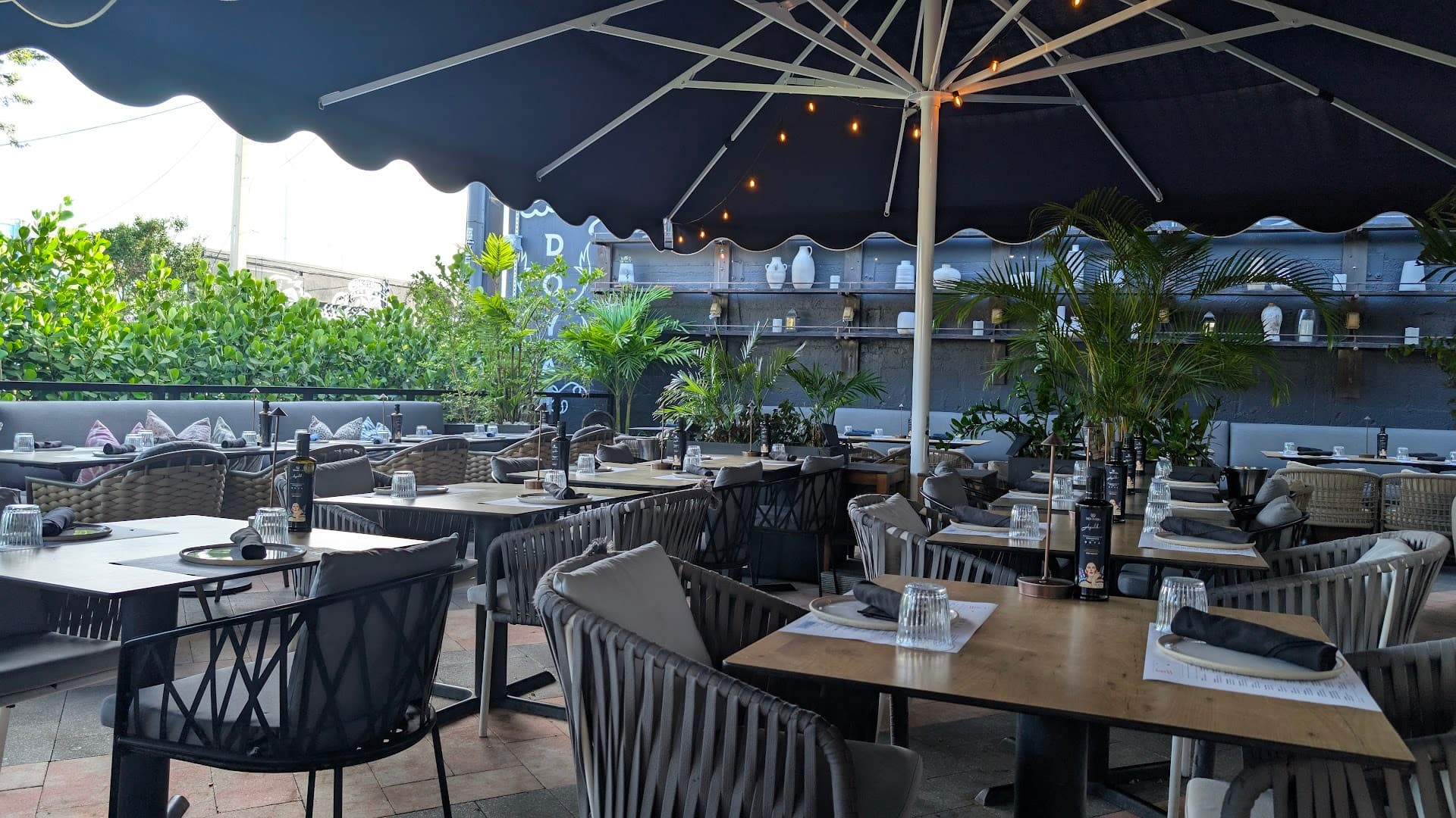 Doya restaurant patio seating in Miami