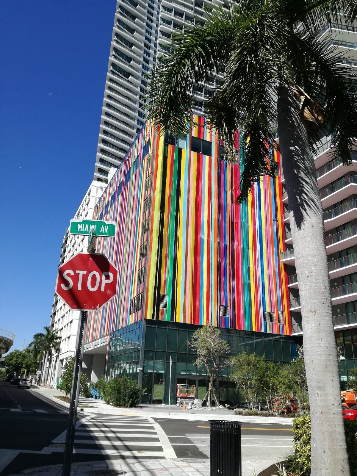Dua Miami, Autograph Collection vibrant exterior in Miami