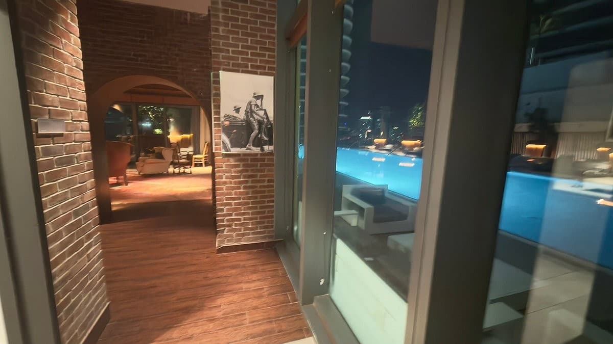 Dua Miami lobby interior with elegant design