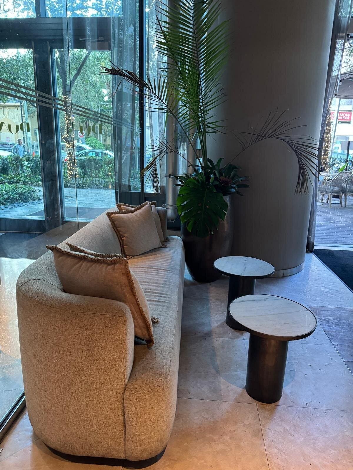 Lounge area at Dua Miami, Autograph Collection in Miami