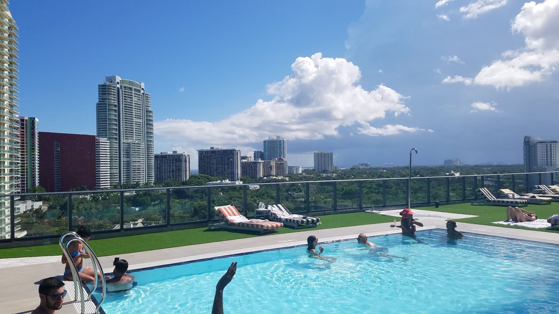 Roof pool at Dua Miami, Autograph Collection in Miami
