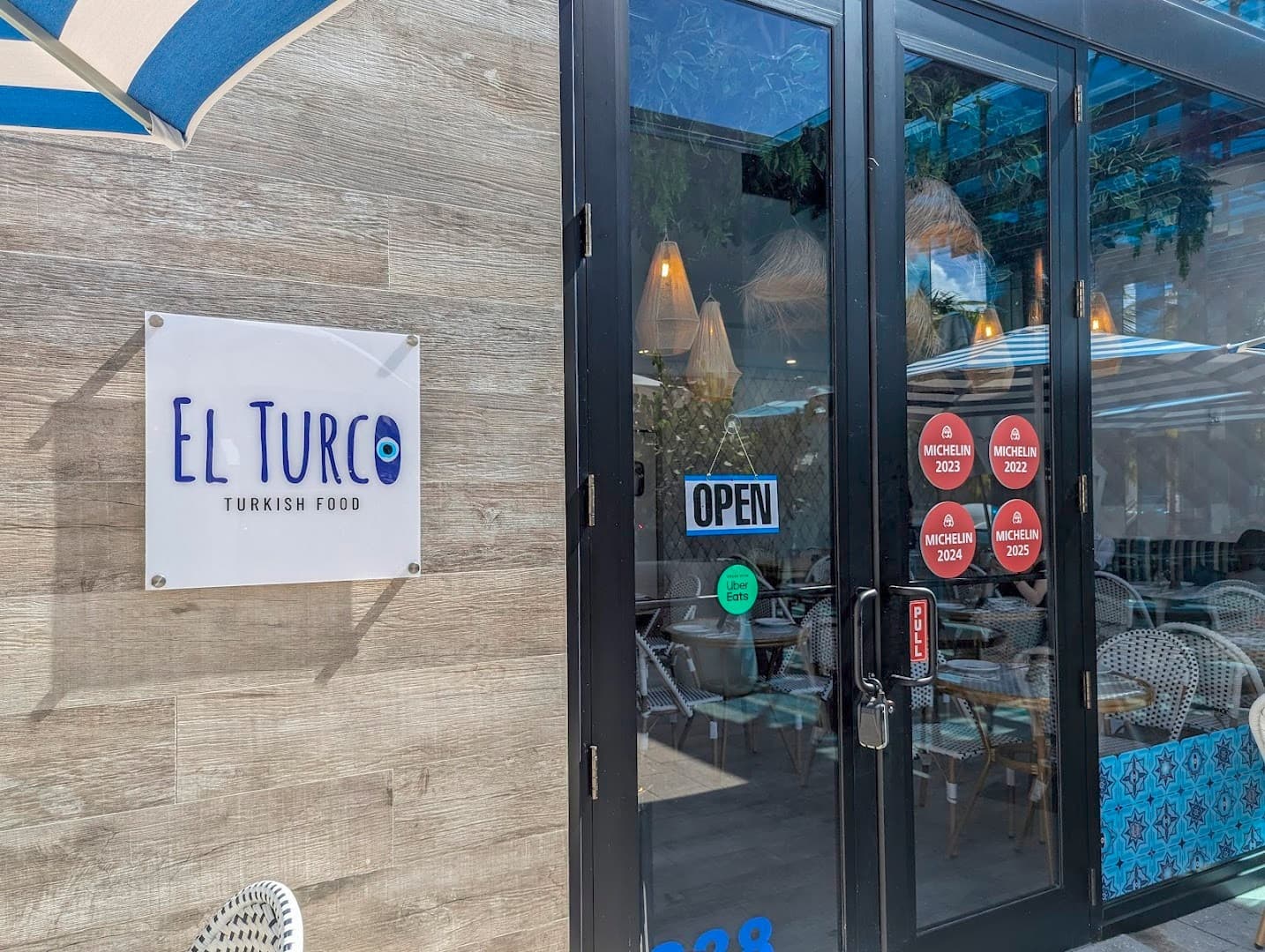El Turco restaurant exterior in Miami