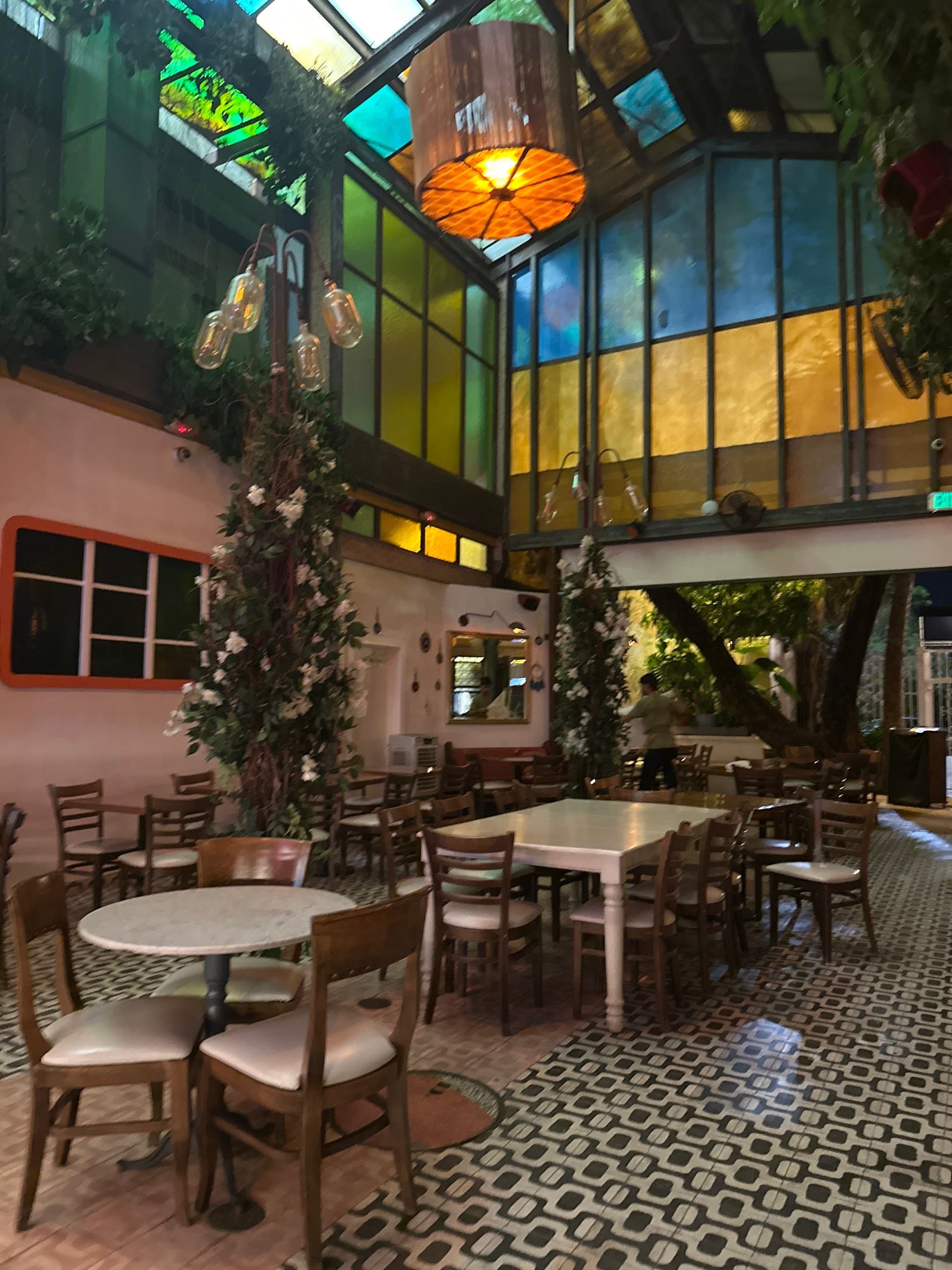 Interior view of El Turco Turkish Food in Miami