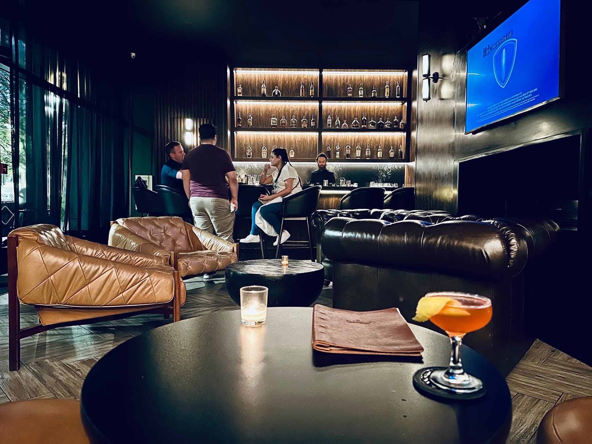El Vecino bar interior in Miami nightlife