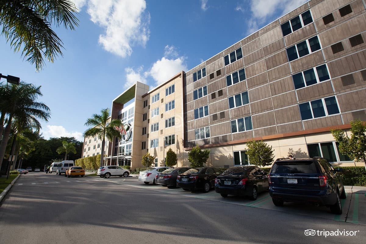 Element Miami International Airport hotel exterior view