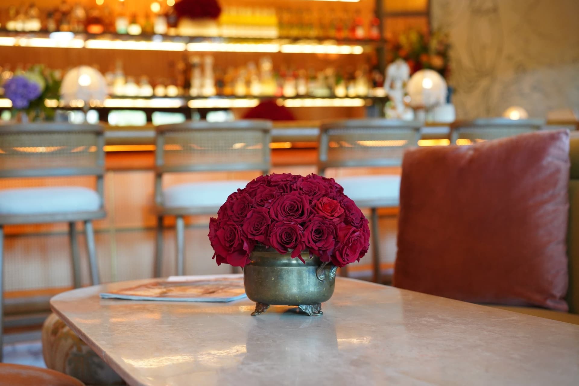 Elegant floral arrangement at Elia restaurant in Miami