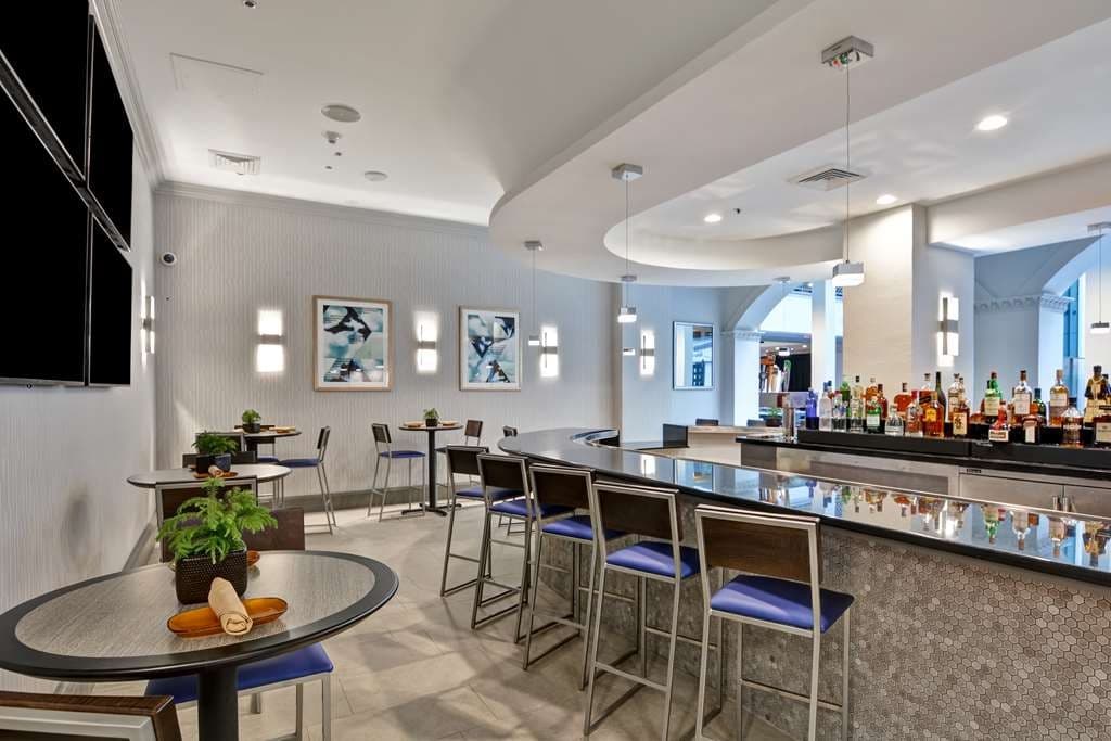 Bar area at Embassy Suites by Hilton Miami International Airport