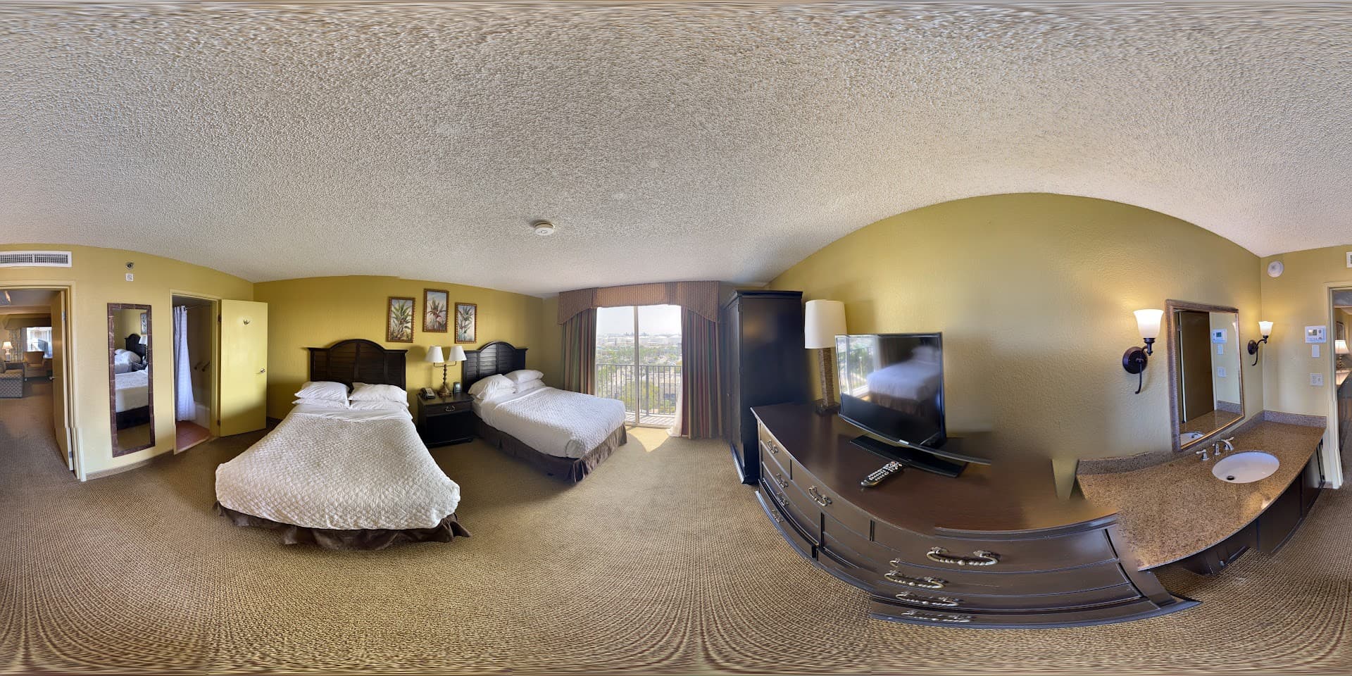 Suite at Embassy Suites by Hilton Miami International Airport