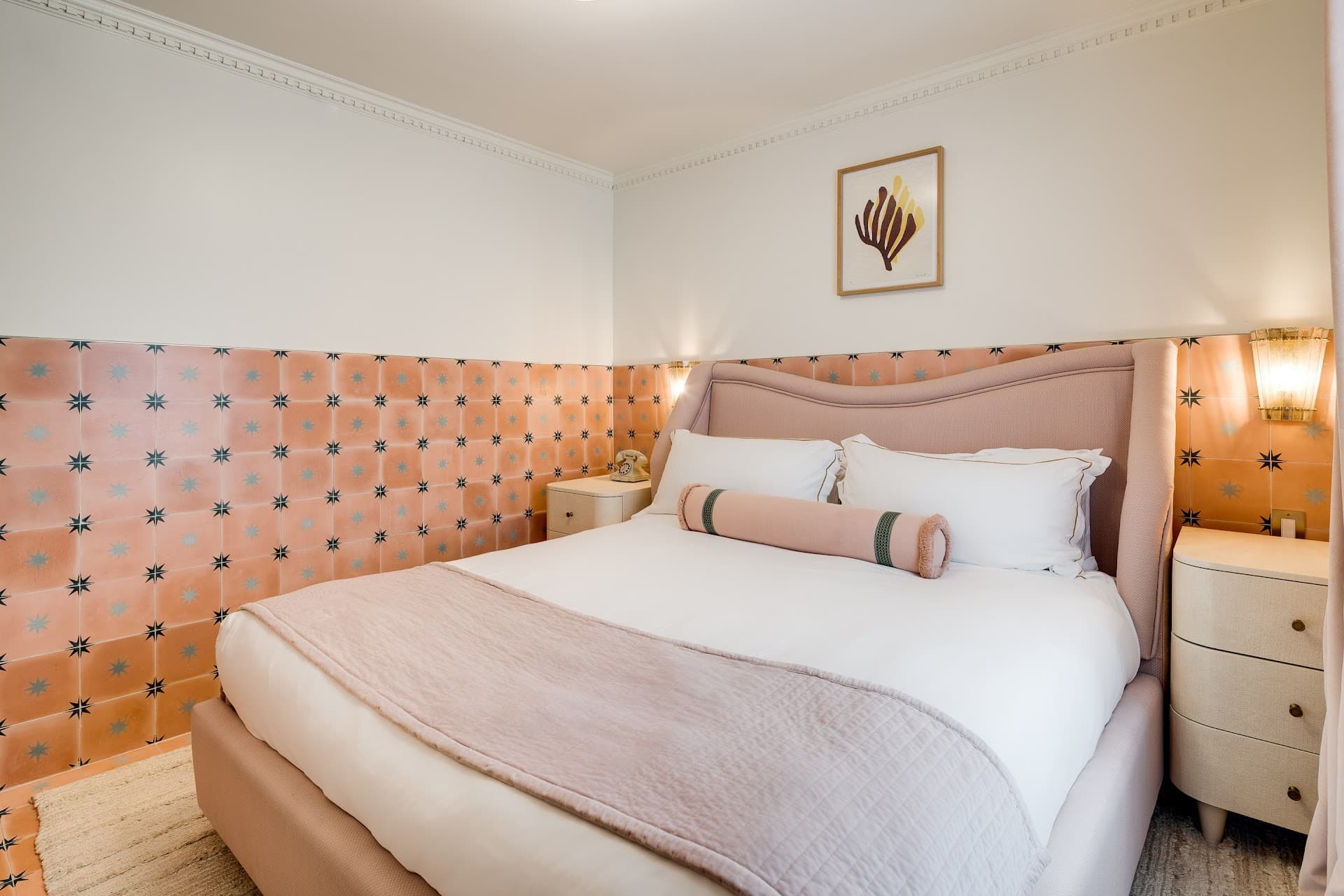 Stylish guest room at Esmé Miami Beach