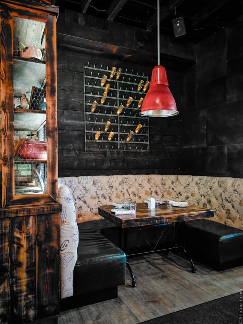 Finka Table & Tap interior design in Miami