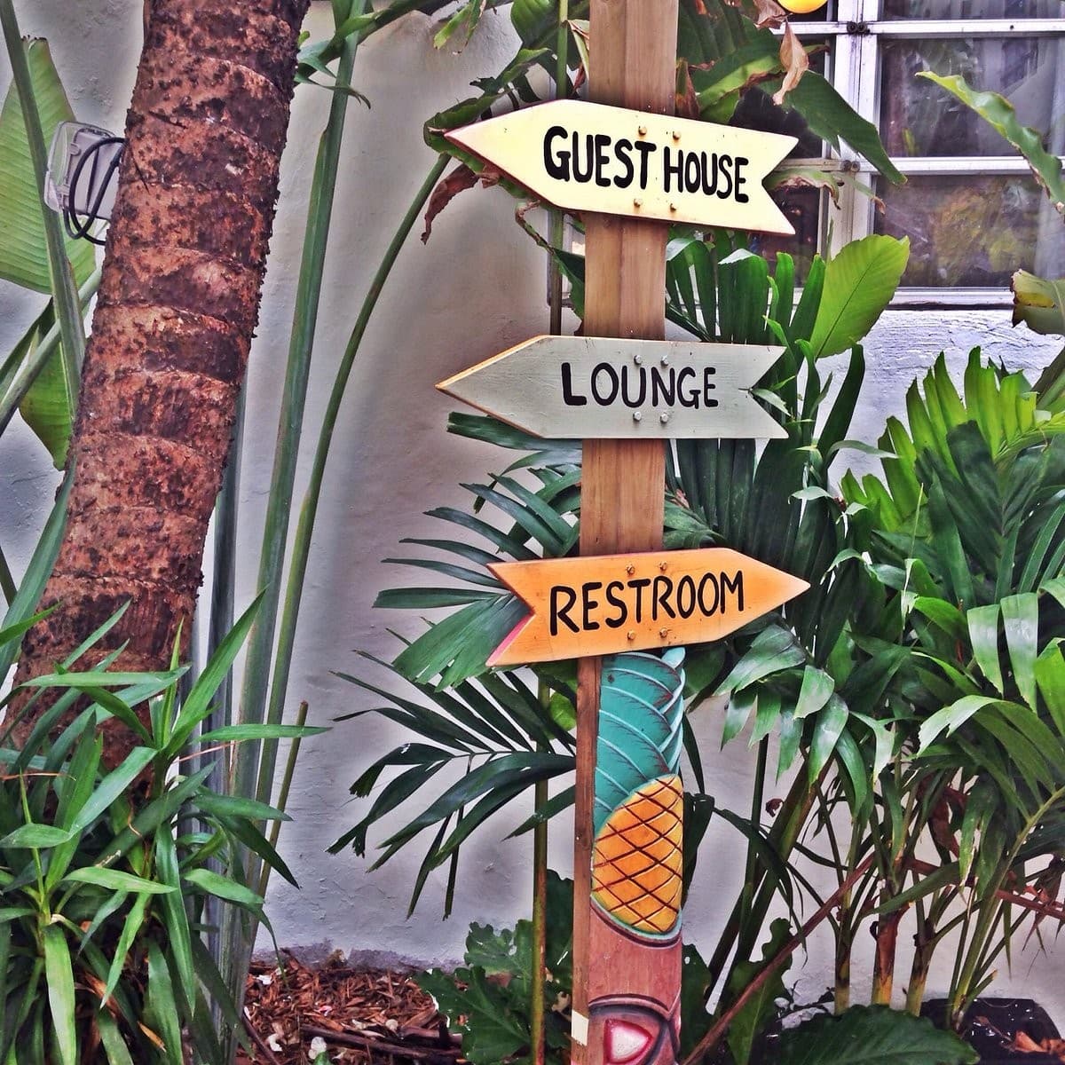 Directional signage at Freehand Miami in Miami Beach
