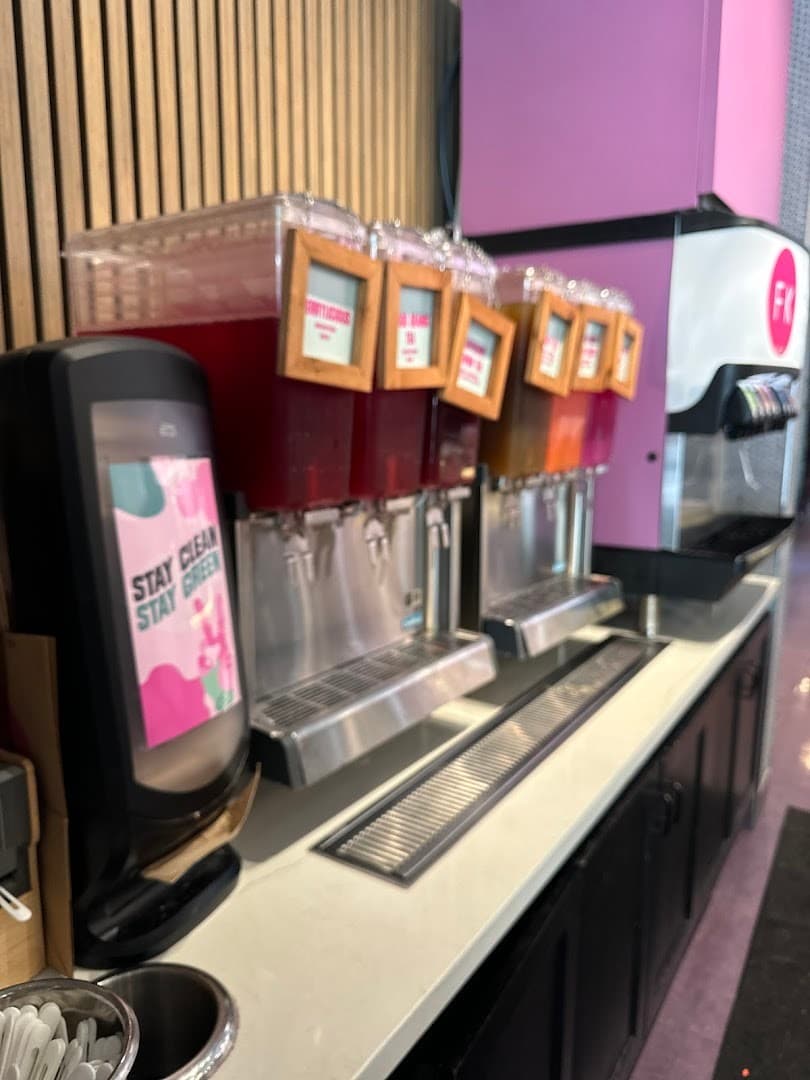 Fresh Kitchen beverage station in Miami