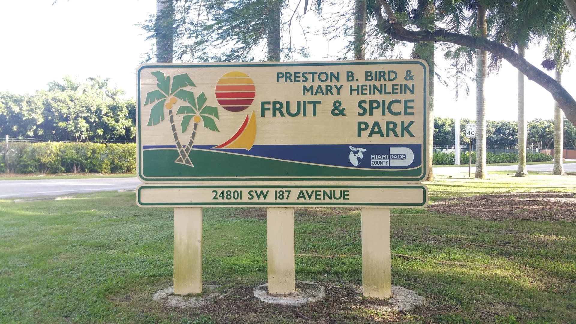 Sign for Fruit & Spice Park in Homestead