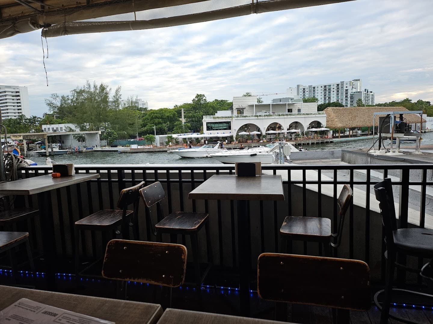 Garcia's Seafood Grille & Fish Market outdoor view Miami