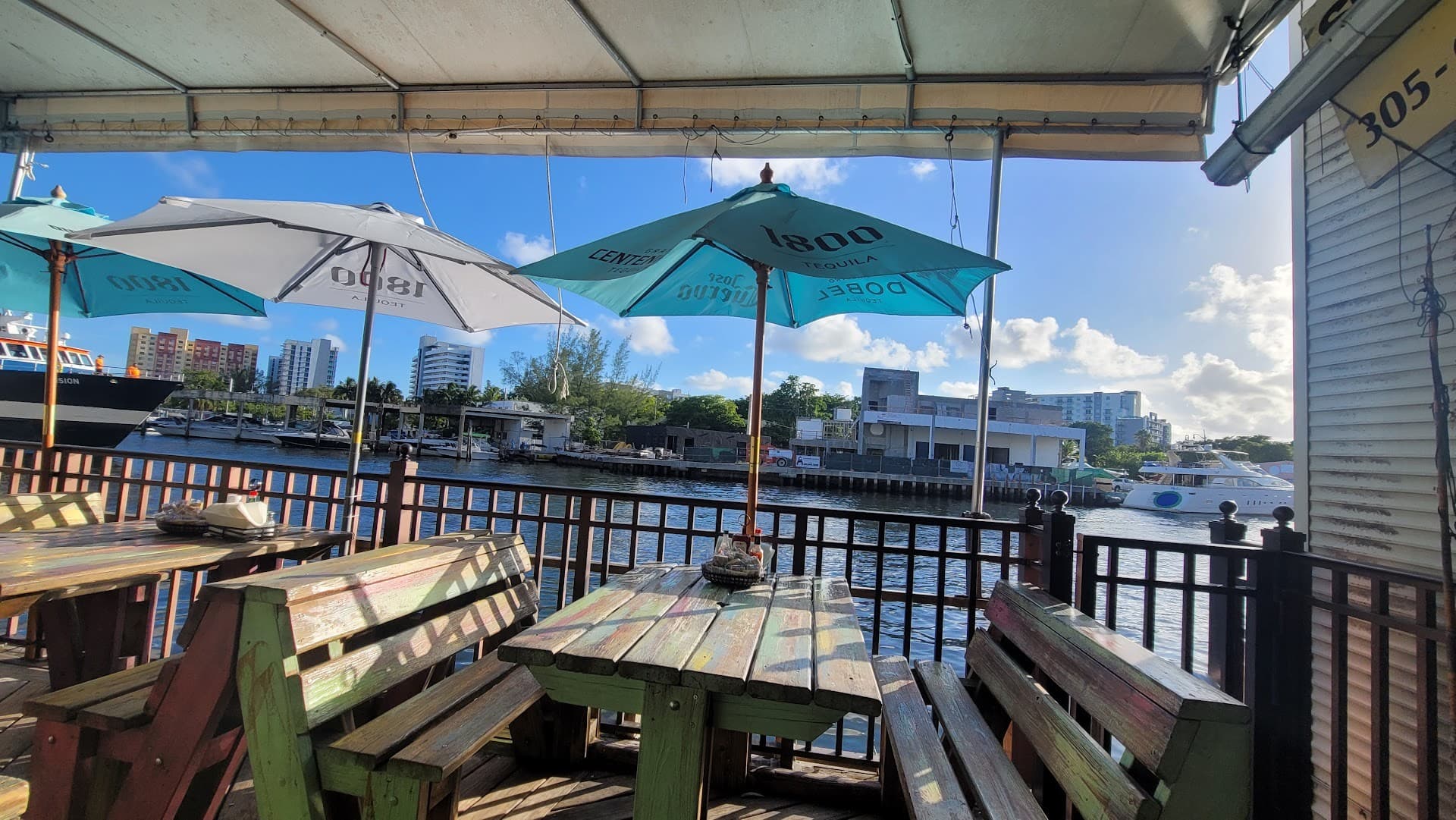 Outdoor dining area at Garcia's Seafood Grille in Miami