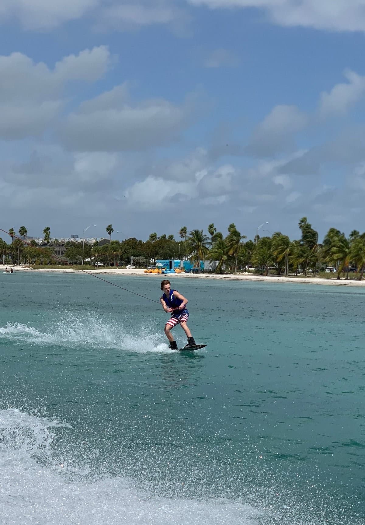 Wakeboarding at Gator Bait Wakeboard & Wakesurf School in Miami