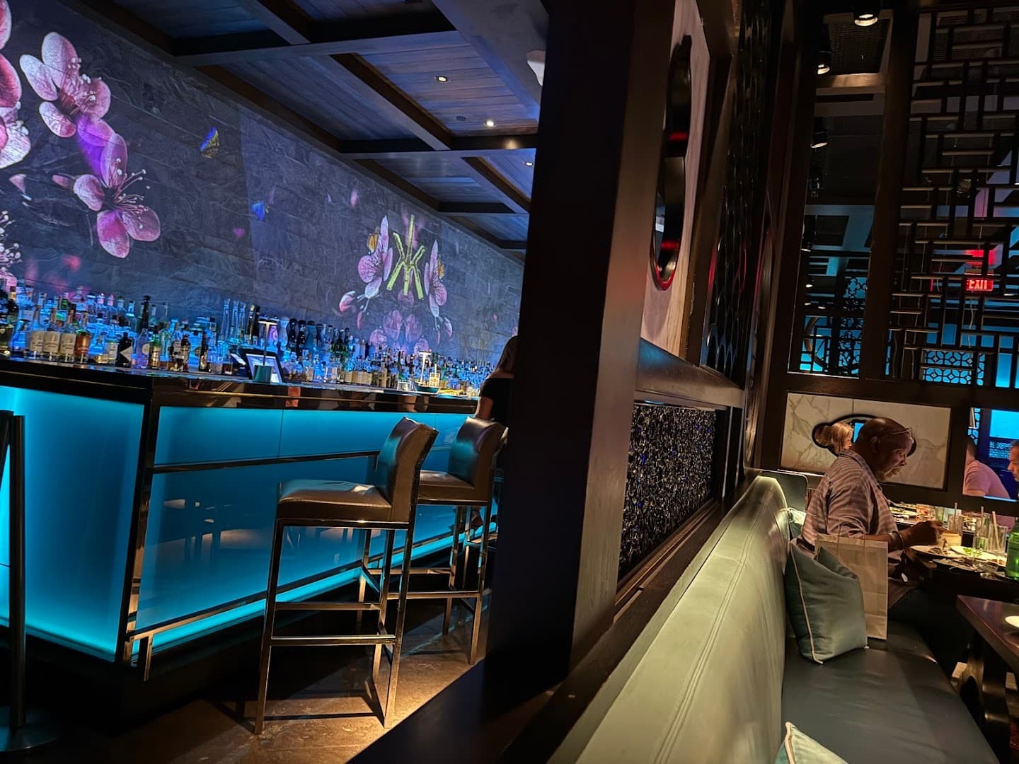 Hakkasan Miami bar with vibrant decor