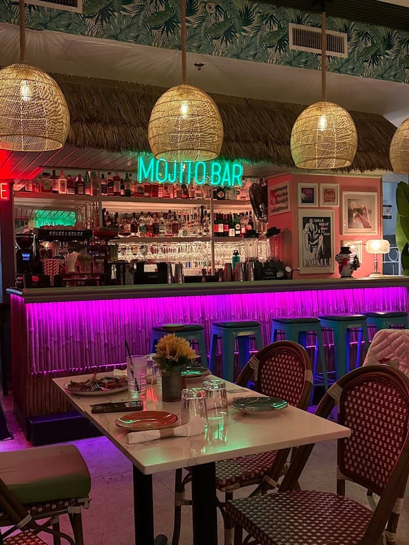 Mojito Bar at Havana Beach Restaurant in Miami Beach