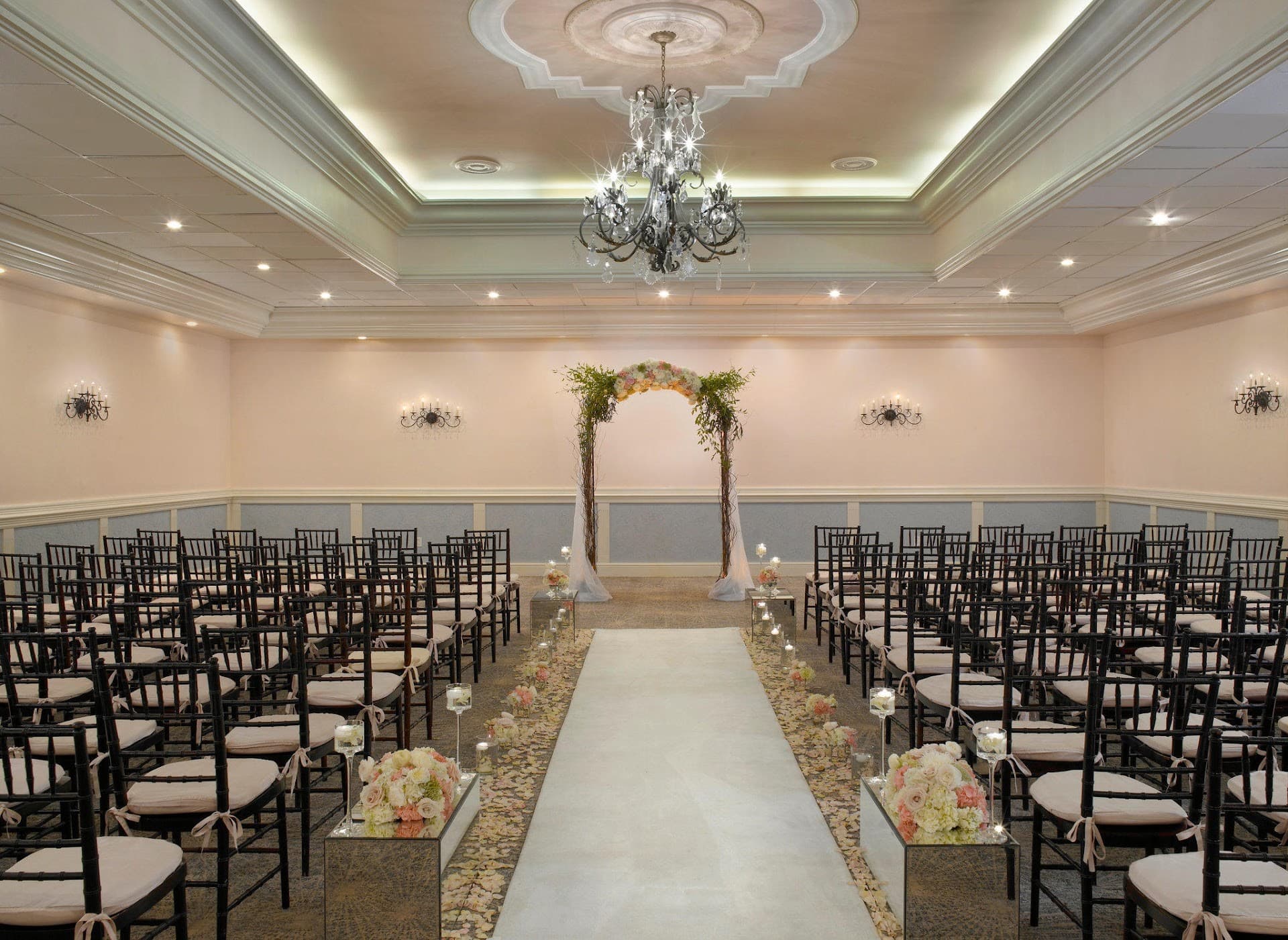 Elegant event space at Holiday Inn Miami Beach
